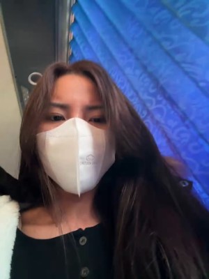 JunyLany siêu mẫu vú bự núm hồng séch show mlem mlem